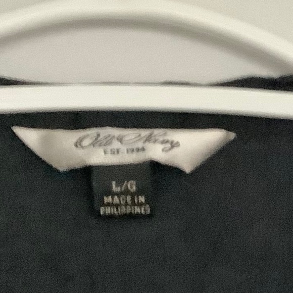 Old Navy Ladies Black Top - Picture 3 of 3